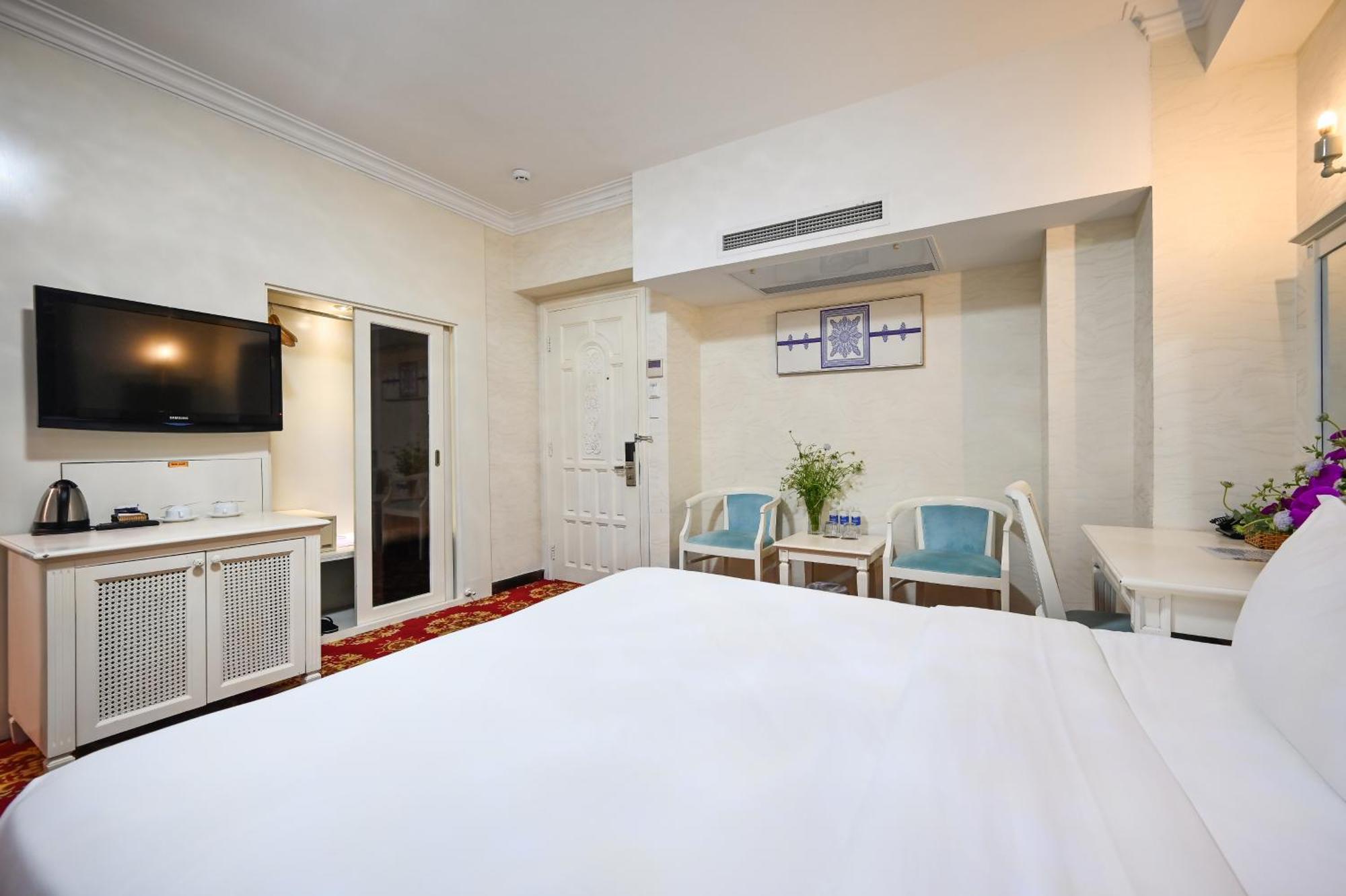 California Saigon Hotel & Rooftop Pool Bandar Ho Chi Minh Bilik gambar