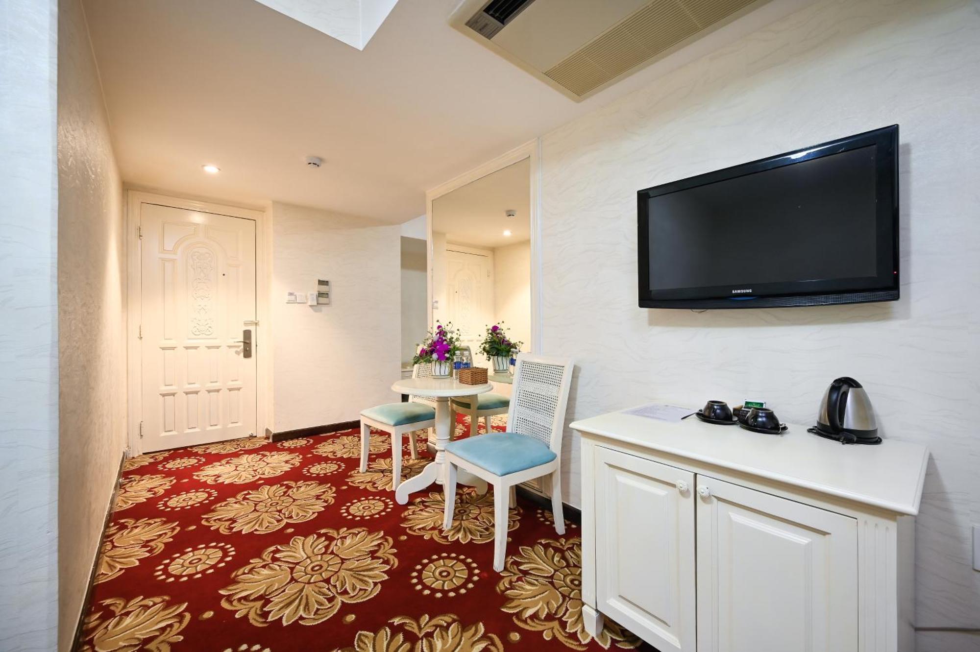 California Saigon Hotel & Rooftop Pool Bandar Ho Chi Minh Luaran gambar