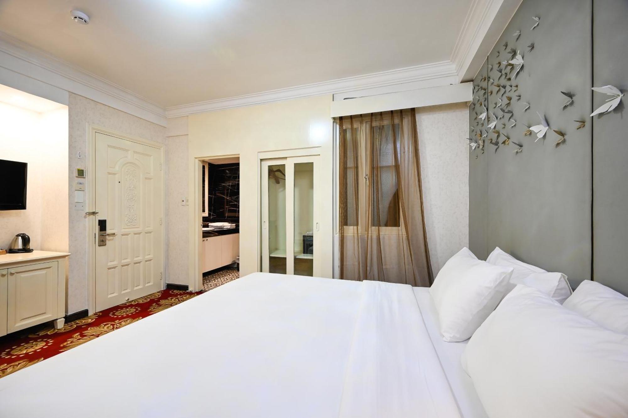 California Saigon Hotel & Rooftop Pool Bandar Ho Chi Minh Bilik gambar