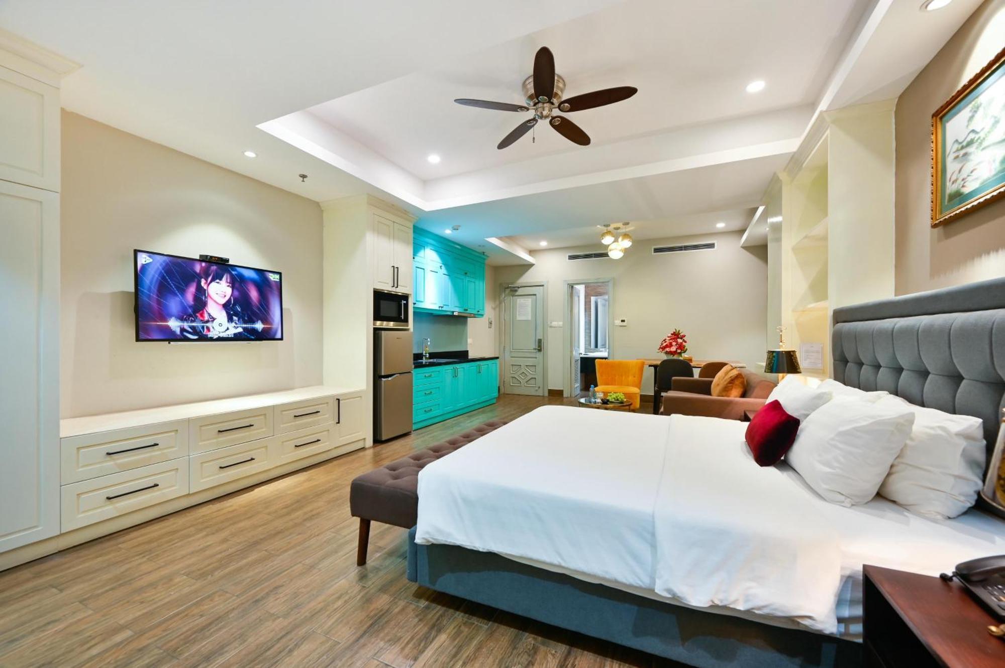 California Saigon Hotel & Rooftop Pool Bandar Ho Chi Minh Luaran gambar
