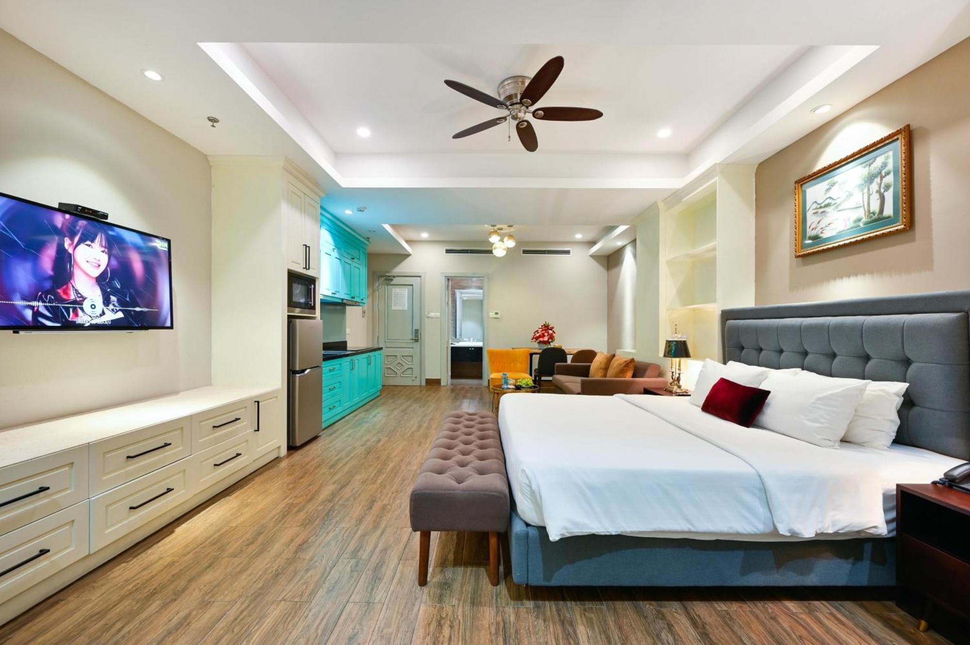 California Saigon Hotel & Rooftop Pool Bandar Ho Chi Minh Luaran gambar