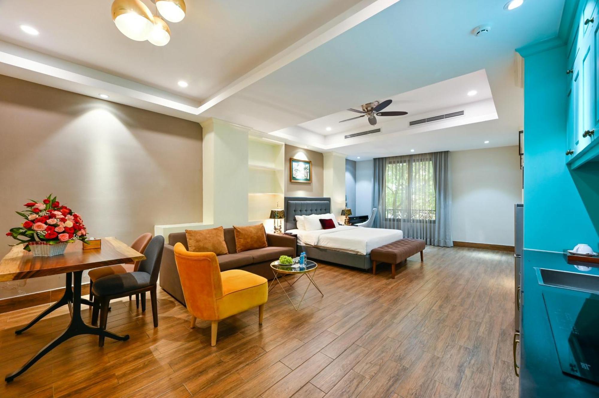 California Saigon Hotel & Rooftop Pool Bandar Ho Chi Minh Luaran gambar
