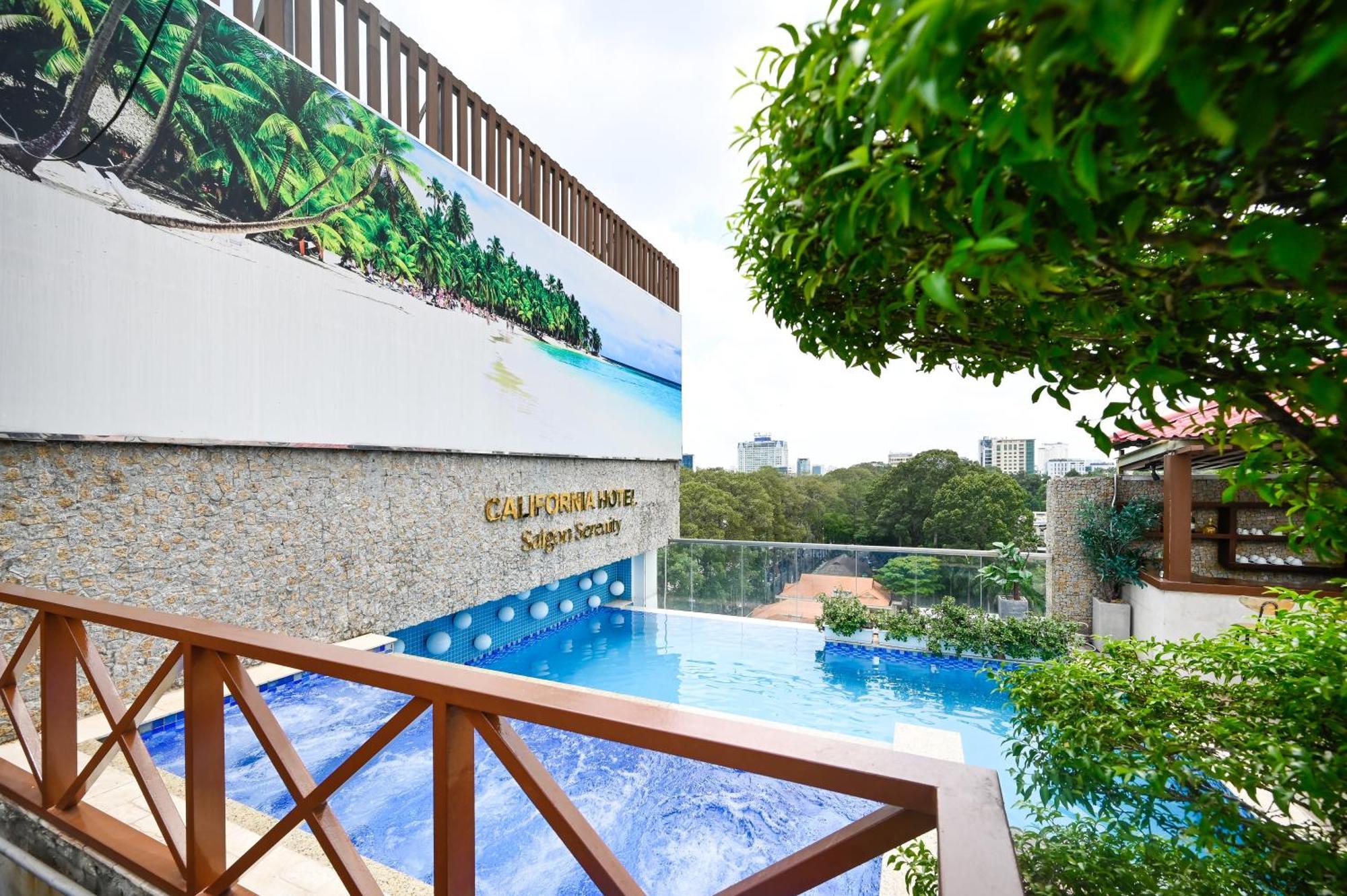 California Saigon Hotel & Rooftop Pool Bandar Ho Chi Minh Luaran gambar