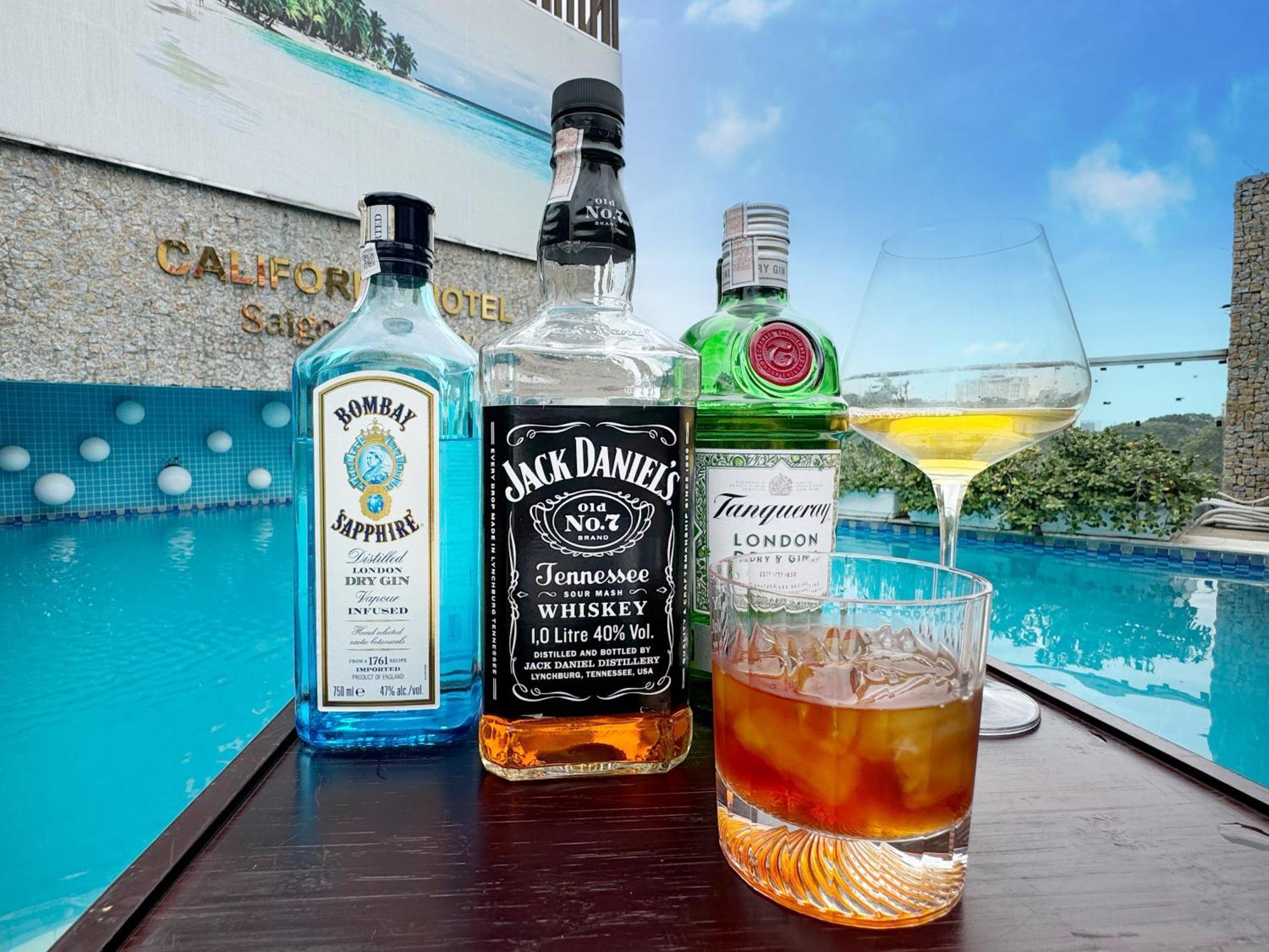 California Saigon Hotel & Rooftop Pool Bandar Ho Chi Minh Luaran gambar