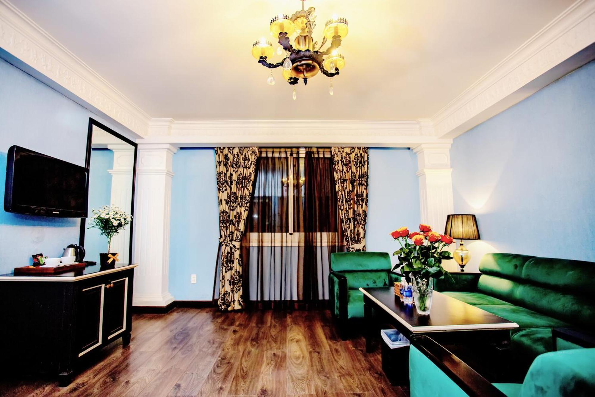 California Saigon Hotel & Rooftop Pool Bandar Ho Chi Minh Bilik gambar