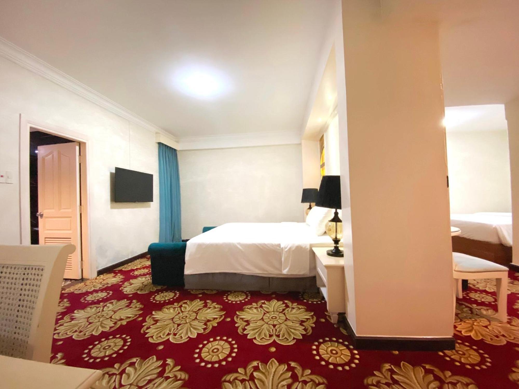 California Saigon Hotel & Rooftop Pool Bandar Ho Chi Minh Bilik gambar
